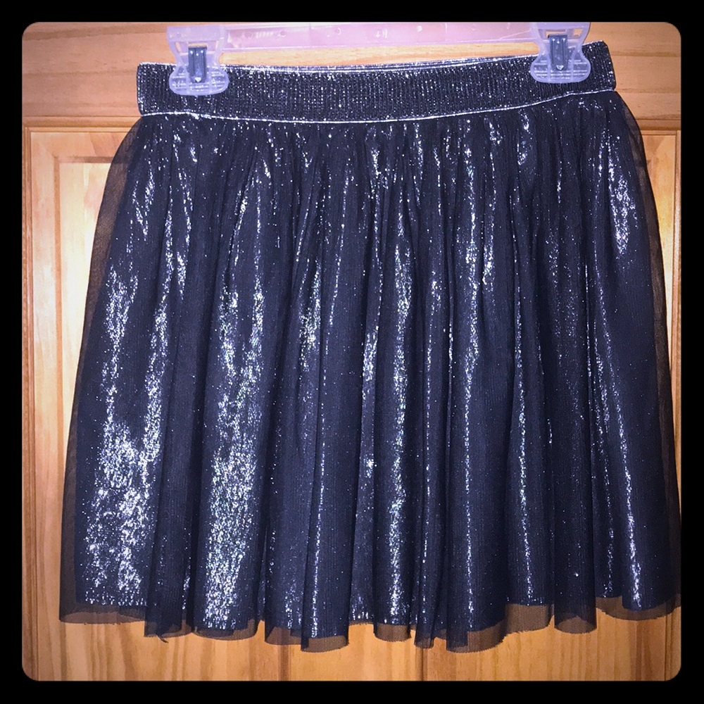 Shiny skater skirt